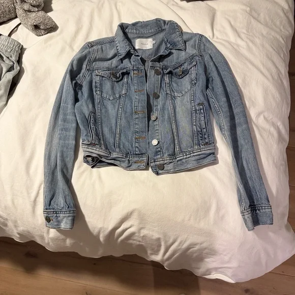 Talula by Aritzia Denim Jean Jacket - Picture 1 of 3